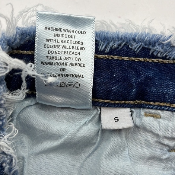 Vervet High Rise Shorts Size S - Picture 10 of 16